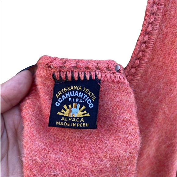 PONCHO WOMENS ONE SZ 100% BABY ALPACA HAND MADE IN PERU - Picture 4 of 5